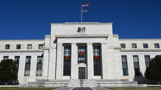 البنك المركزي الأميركي يرفع فائدته ربع نقطة مواصلا سياسة كبح التضخم