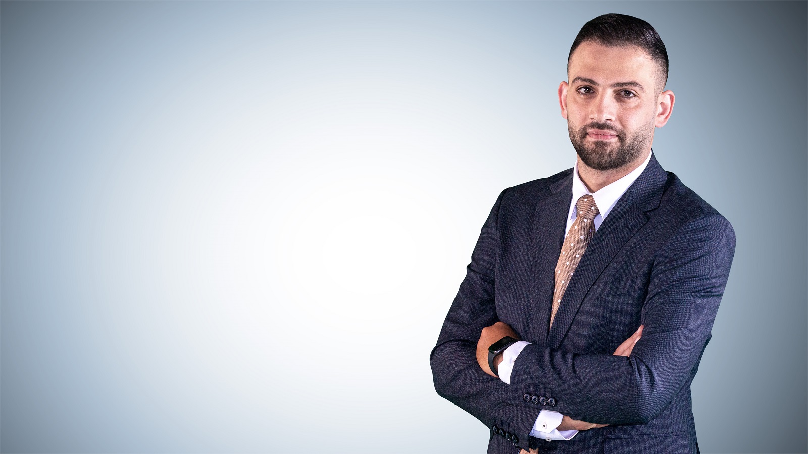 علي شاهين علي شاهين